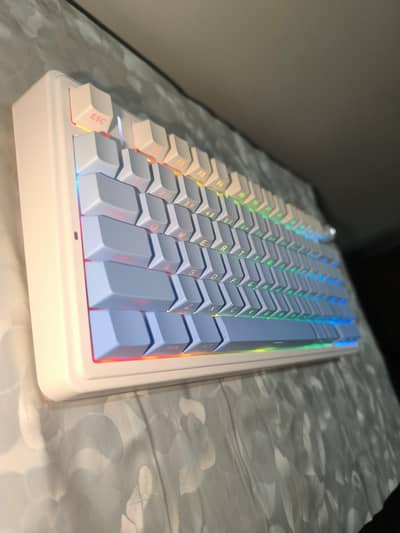 AULA F75 mechanical keyboard