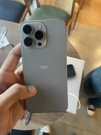 15 pro max silver titanium non pta (256gb)