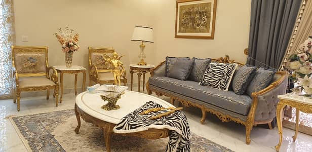 D H A Lahore 1 Kanal Brand New Mazhar Munir Design House Fully Furnished With 100% Original Pics Available For Rent