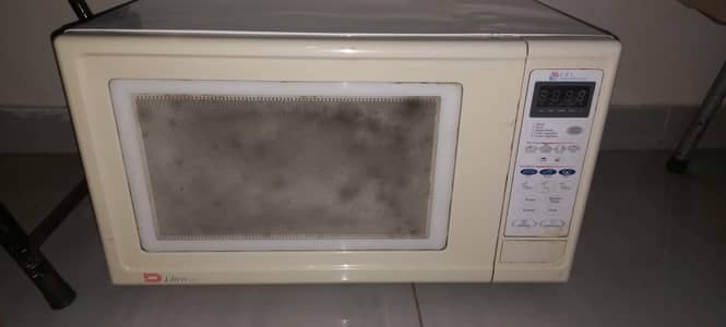 URGENT  SALE   microwave owen        03203773777