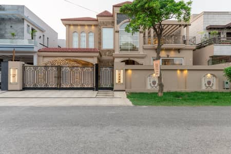 D H A Lahore 1 Kanal Faisal Rasool Design House With 100% Original Pics Available For Rent