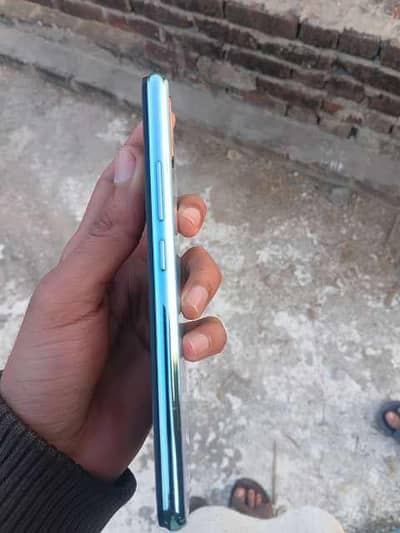 vivo v17