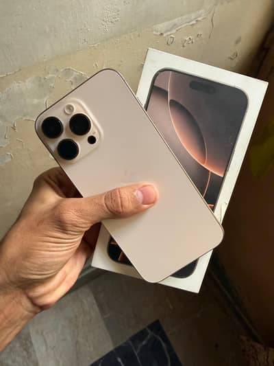 Iphone 16 pro max non-pta (factory unlock)