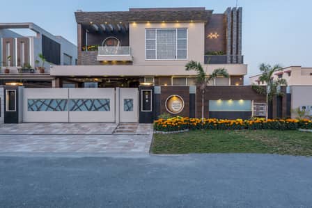 DHA Lahore 1 Kanal Owner Build Design House With 100% Original Pics Available For Sale