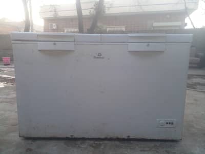 dawlence freezer location chishtian city