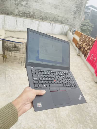 Lenovo Ryzen (5) Pro 2GB Gaming Graphics card laptop