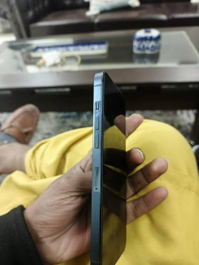 I phone 12 pro max (128 gb)