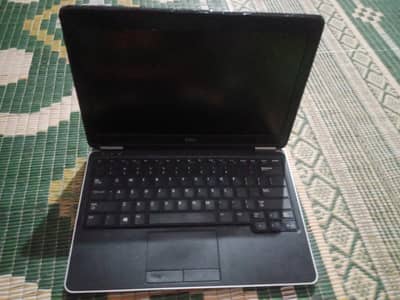 Laptop For Sell With Charger, Condition 8.5/10