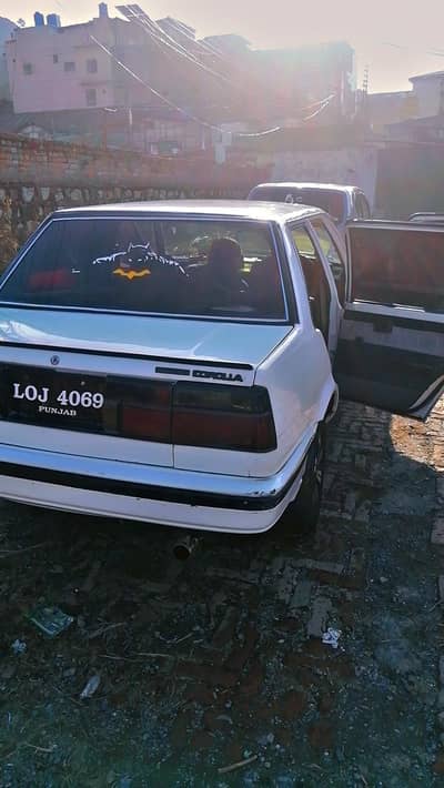 Toyota Corolla 85/86