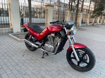Suzuki Heavy Bike japanese VS800 cc