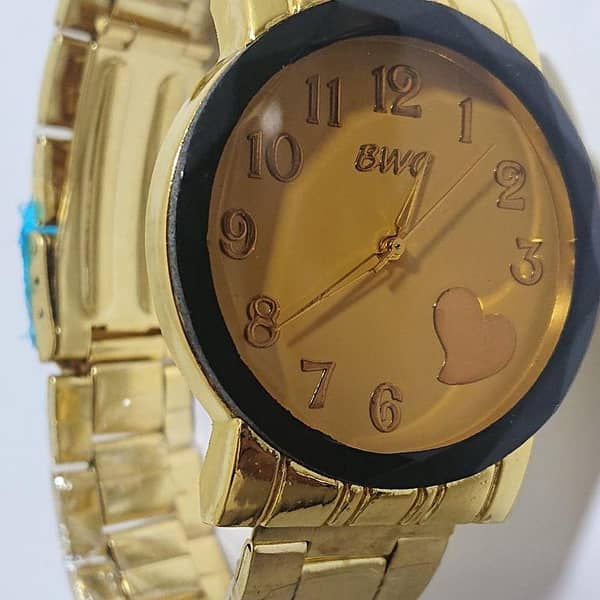 Wrist Watch for Men – Gold Color, Casual and Outdoor Use