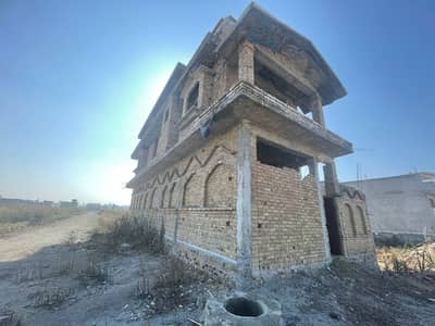 INVESTOR DEAL- CORNER PLOT 6 Marla- STRUCTURE -FOR SALE-