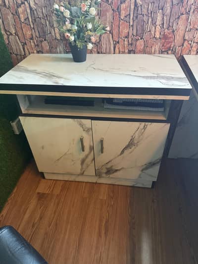 Office Executive table