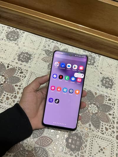 Samsung s20 ulta. New condition 10/10 phone