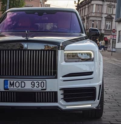 ROLLS ROYCE CULLINAN 2023