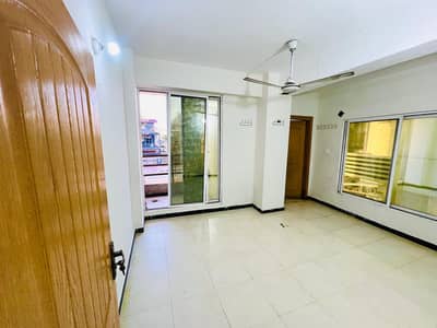 1 BED ROOM FOR RENT F-17 ISLAMABAD ALL FACILITY AVAILABLE CDA APPROVED SECTOR