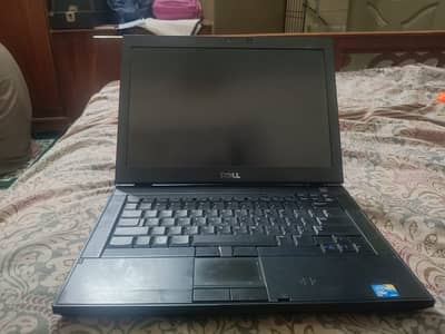 im saling my Laptop Dell companie