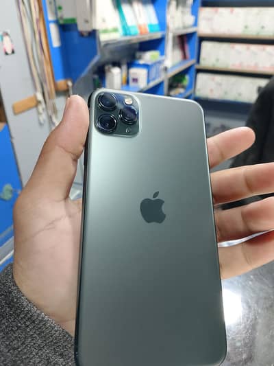 11 PRO MAX URGENT SALE
