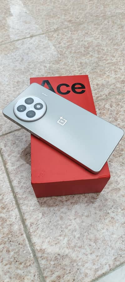 Oneplus Ace 5