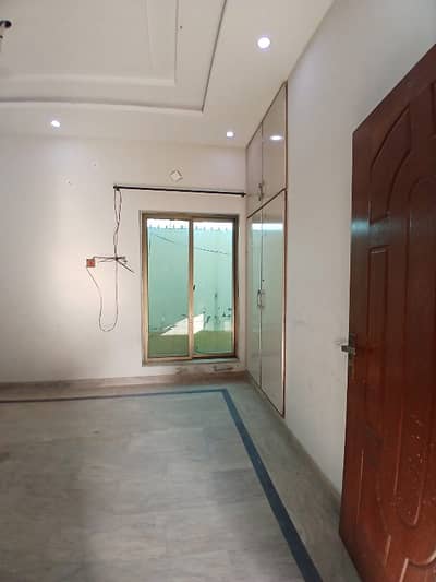 5 Marla beautiful portions available for rent