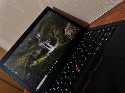 Lenovo ThinkPad X280 | Core i7-8th Gen | 16GB RAM (Rare) | 256GB SSD