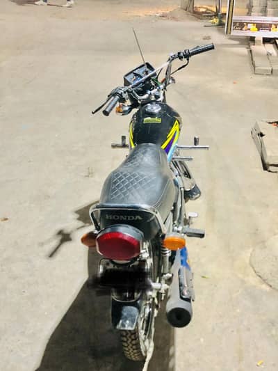 All bike ok ha tanki tape 26 k ha 5 star ke ha