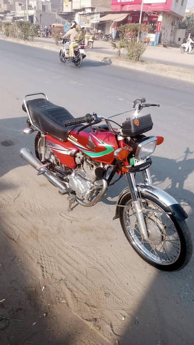 Honda 125 2013 model populator okay