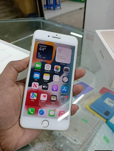 Iphone 7 s puls 128 GB my WhatsApp number 0320-12-095-89