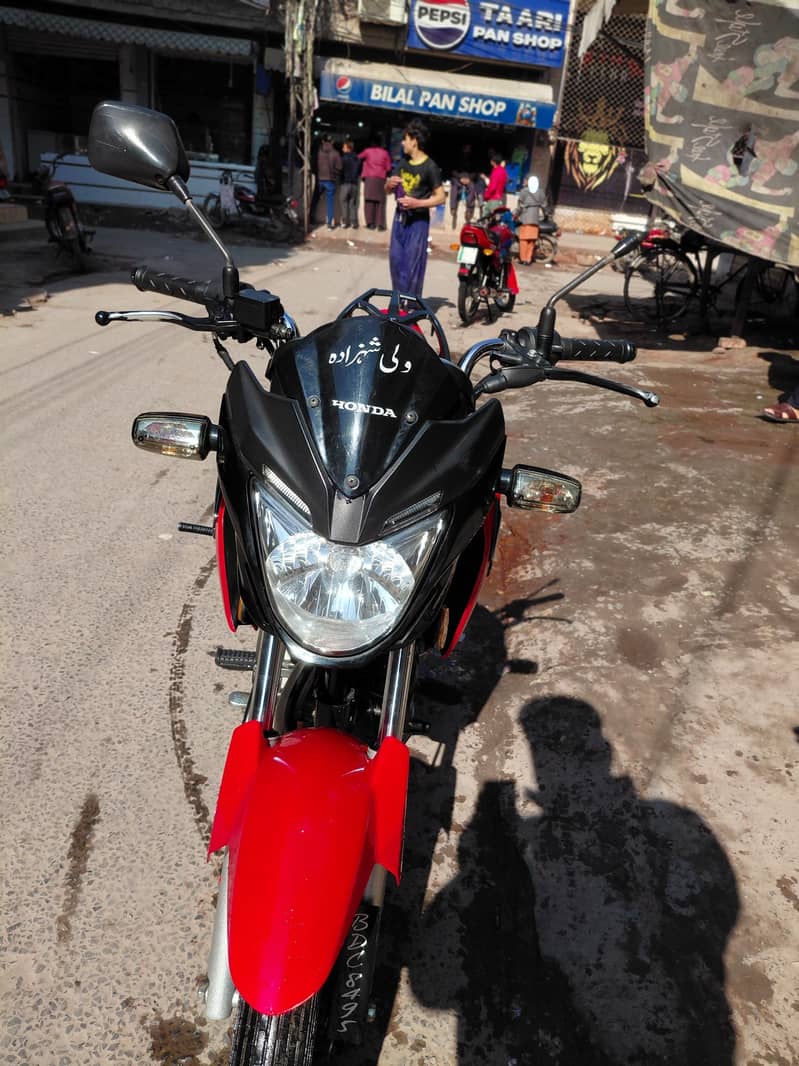 CB150f 0