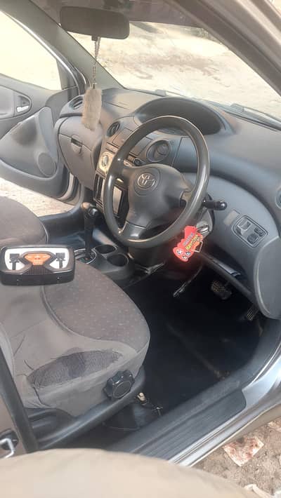Toyota vitz 2003 . . 2006 orignal condition