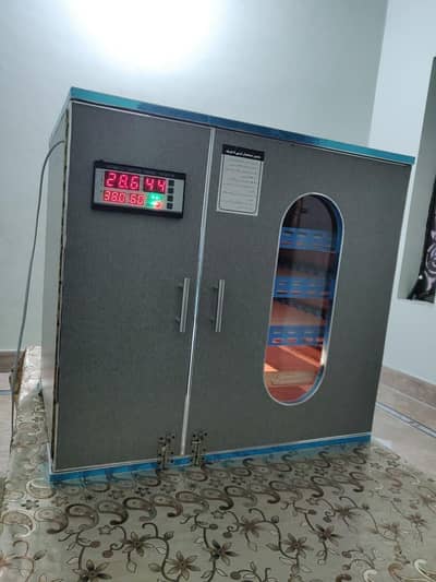 Incubators | Brooders | Spareparts | temperature & humidity controller