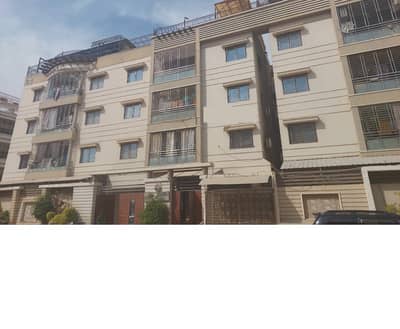 4 bed Drawing & Dining at Garden East Near Pakola masjid