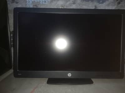 Hp P223 LCD 22/24 Inches