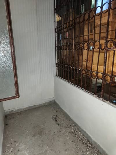 FLAT FOR RENT 1ST FLOOR