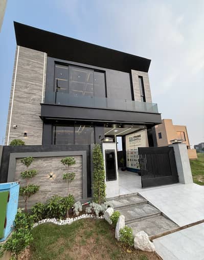 5 MARLA DESIGNER HOUSE AVAILABLE FOR RENT IN DHA PHASE 9 TOWN