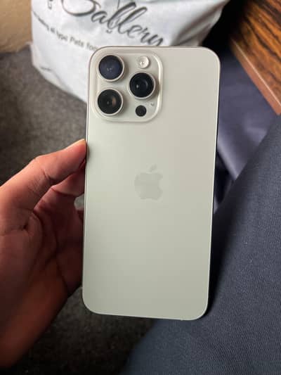 iPhone 15 pro max 256gb water pack with box