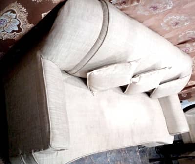 7 Seater Comfortable Sofa Set | Good Condition | Home Use