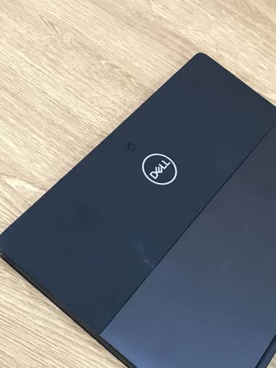 Dell latitude 5290 core i5 8th Gen  2 in 1 Laptop