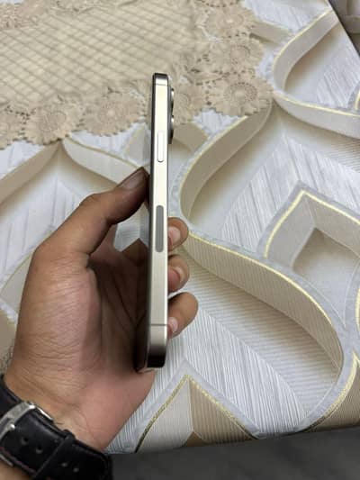 Iphone 15 pro max jv