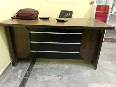 Executive Table For Sale