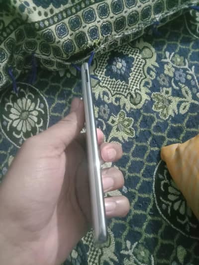 Samsung a51 8/128 exchange possible