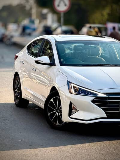 rent a car anytime 24/7 service available on self drive