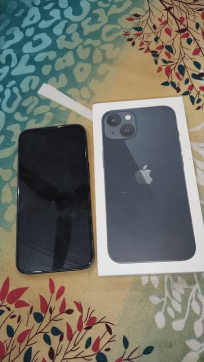 Iphone 13 non pta 10/10 with box