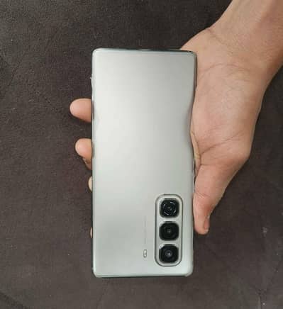 8+8/ 256 Complete saman 2 month warranty