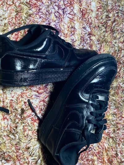 black Nike air force 1
