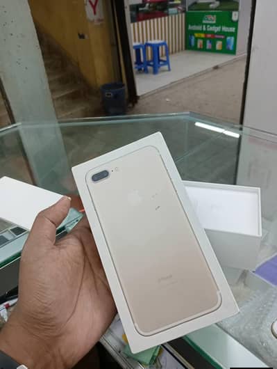 Iphone 7 s puls 128 GB my WhatsApp number 0324-12-95-120