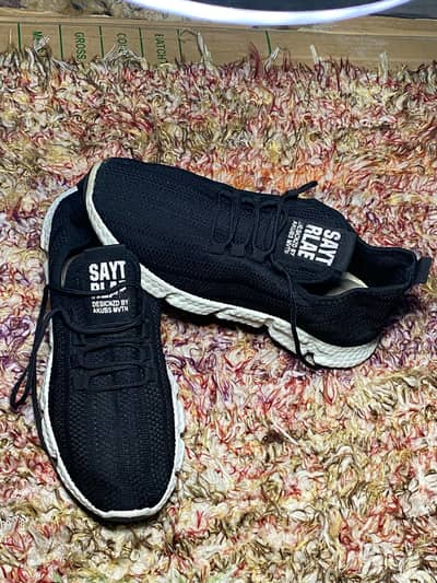 casual wear sneakers premium quality