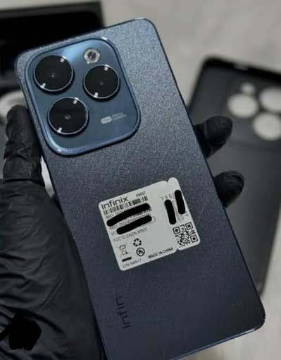 Mobile Infinix Hot 40 pro Black