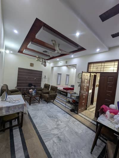 HOT LOCATED 5 MARLA HOUSE FOR SALE