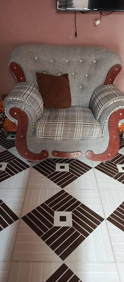 New 5 seater sofa set up for Sell